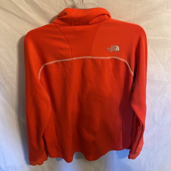 The North Face Women’s Red Zip Front Running Jacket Size Large - Picture 8 of 12